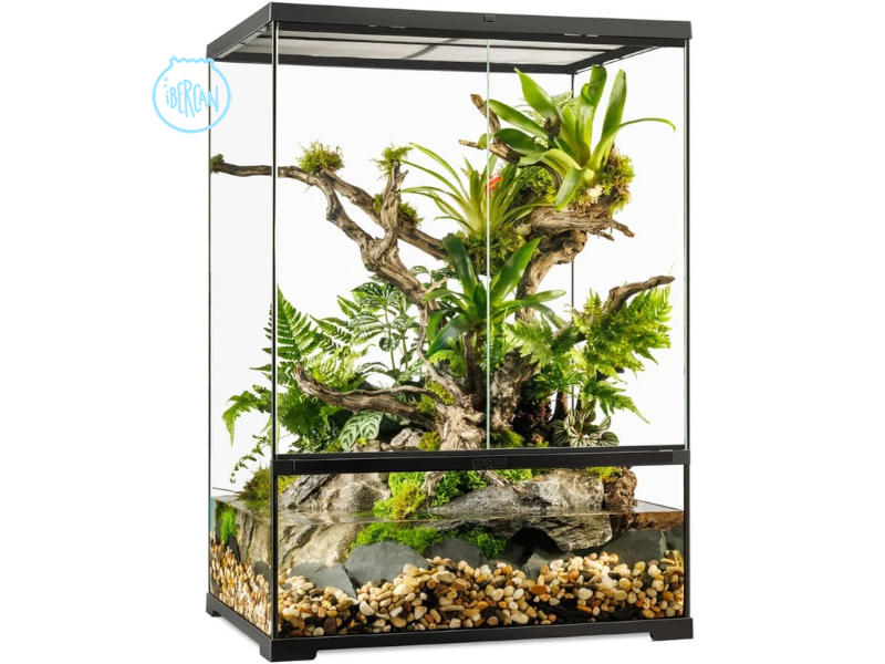 El Paludarium Pro de Exo Terra con zonas acu�ticas., terrestres y verticales. 